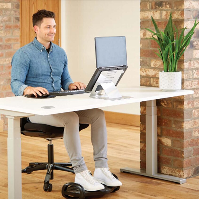 Display image of Fellowes Ergonomic seating products demonstrated